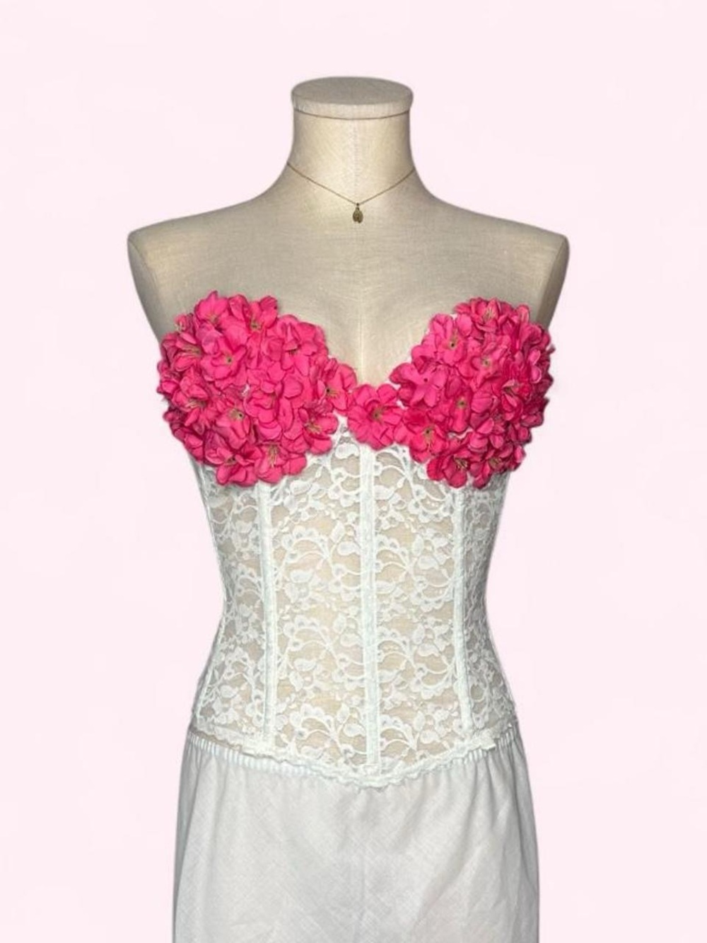 Vintage Frederick's of Hollywood White Lace Pink Florals Corset Top Size 34C